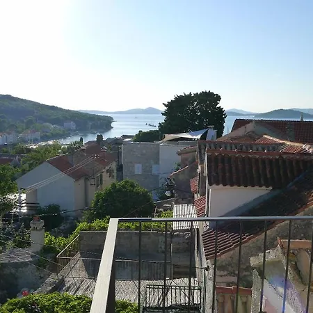 Stone House Nana Zlarin