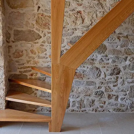 Stone House Nana Nyaraló *