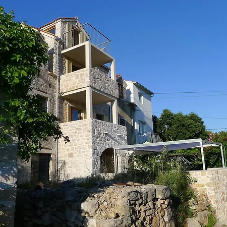 Holiday home Stone House Nana Zlarin